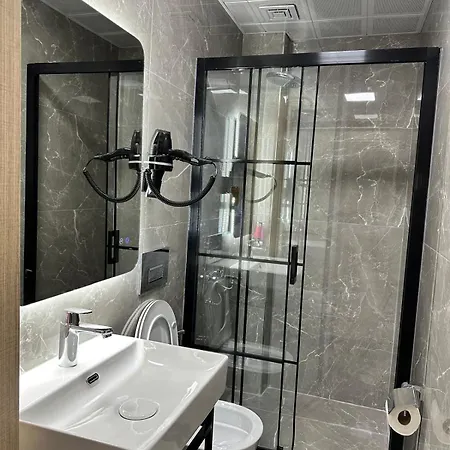 Hotell Grand Fm 3*